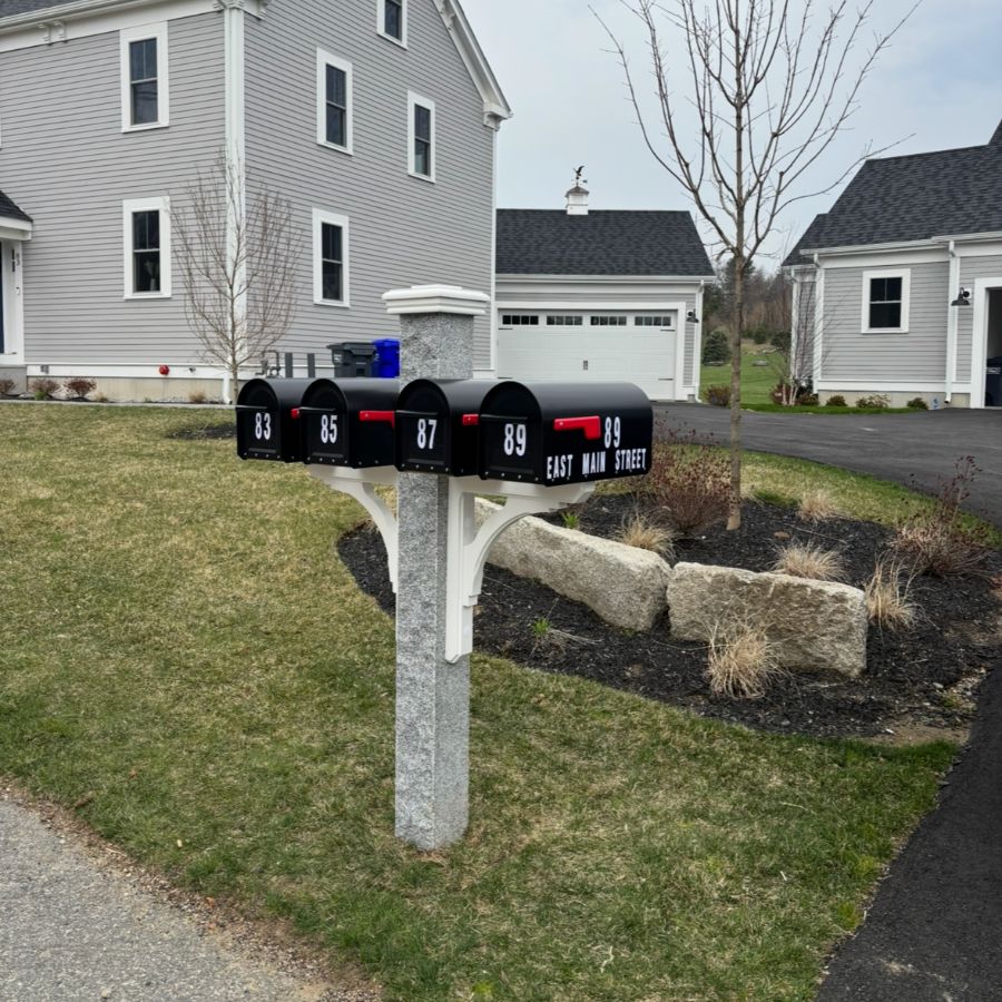 Home 3 custom mailboxes & posts-045
